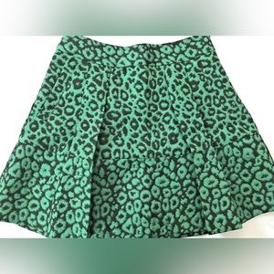 Banana Republic Pleated Emerald Green Leopard Animal Print Mini Skirt Size 4P